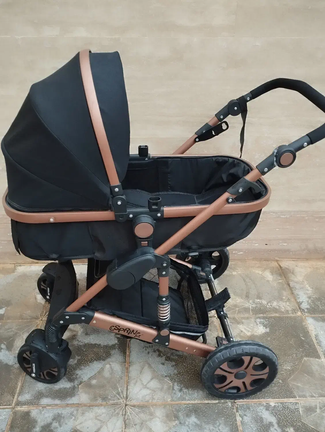 فروش کالسکه نوزاد در حد نو مناسب برای سیسمونی|کالسکه و لوازم جانبی|خمین, |دیوار