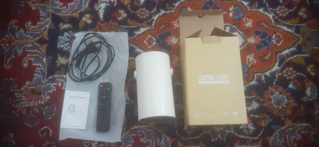 ویدئو پروژکتور مدل Ultra HD- High Dynamic Range|تلویزیون و پروژکتور|قم, بلوار امین و ساحلی|دیوار