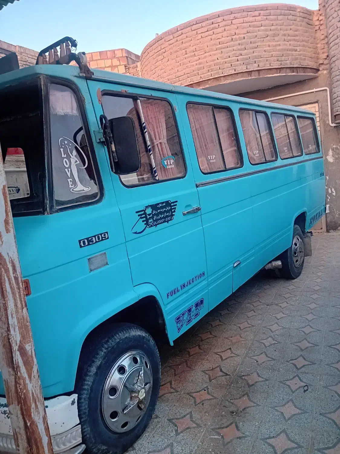 مینوبوس بنز|خودرو سنگین|زابل, |دیوار