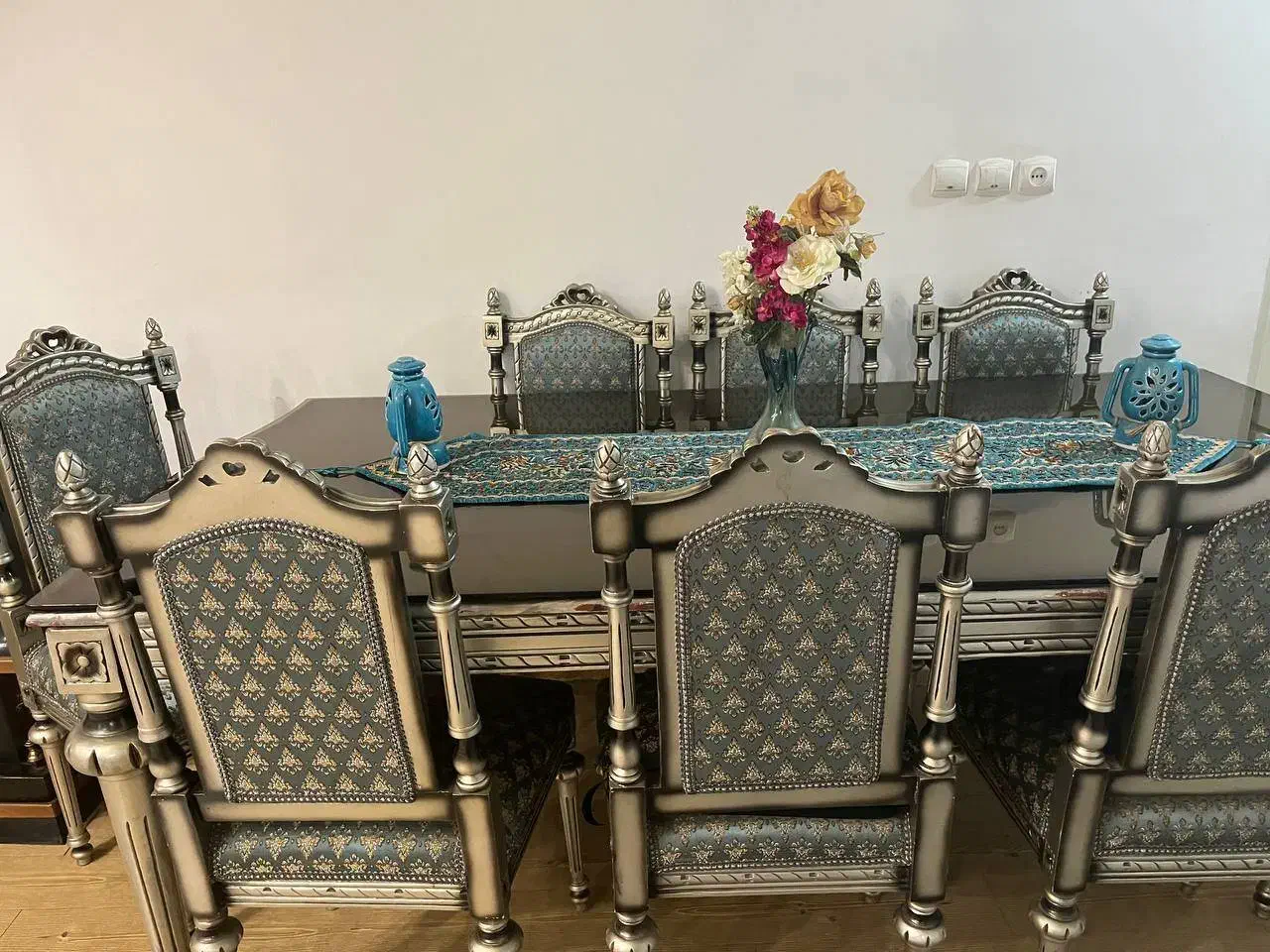 مبل و میز ناهارخوری|مبلمان خانگی و میز عسلی|رشت, کوی جام جم|دیوار