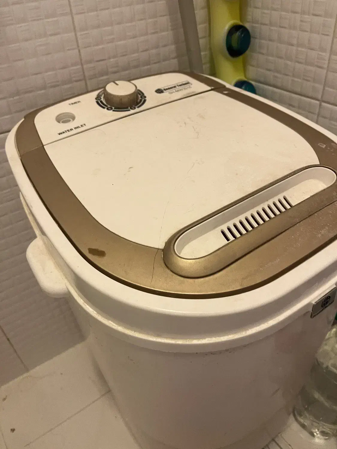 لباس شویی کوچک|ماشین لباسشویی و خشککن لباس|رشت, چله خانه|دیوار