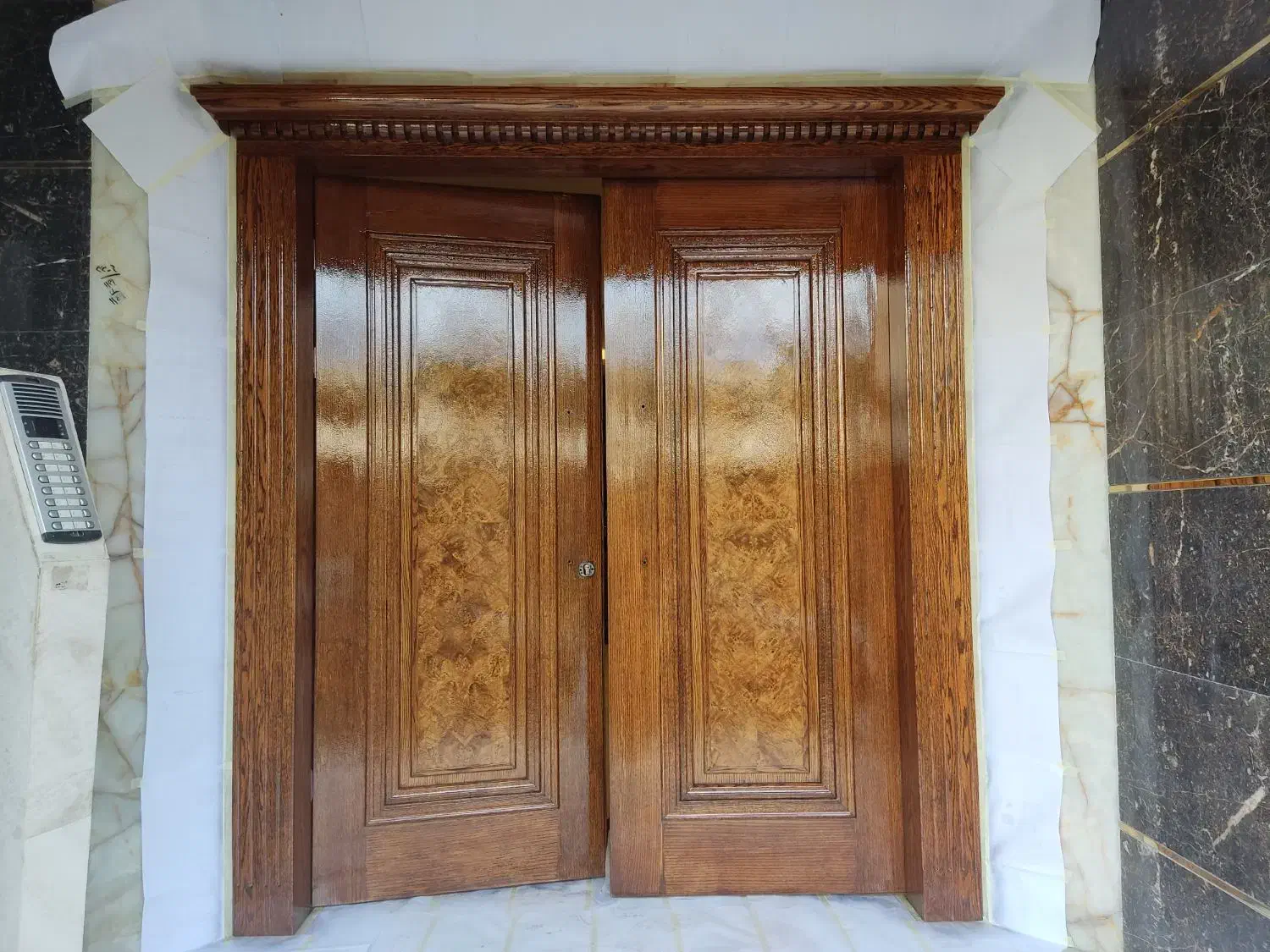 رنگ کاری|خدمات پیشه و مهارت|ابریشم, |دیوار