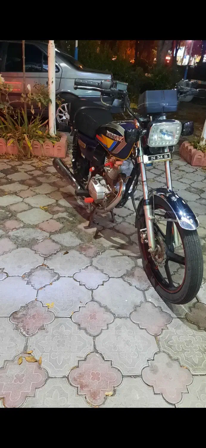 200مدل ۱۴۰۰|موتورسیکلت|تبریز, |دیوار