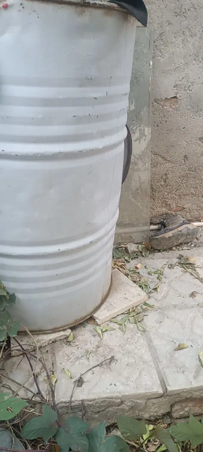 بشکه 220لیتری|مصالح و تجهیزات ساختمان|جیرفت, |دیوار