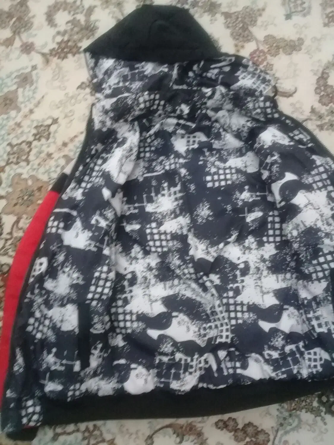 کاپشن پسرانه مناسب9 تا ۱۲ سال کم استفاده شده|لباس|زنجان, |دیوار