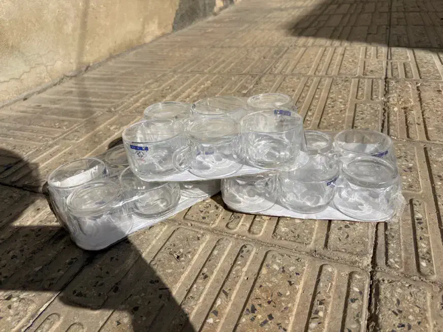 استکان عینکی|ظروف سرو و پذیرایی|فولادشهر, مدیسه|دیوار