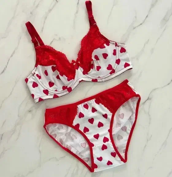 سوتین لباس زیر|لباس|بجنورد, |دیوار