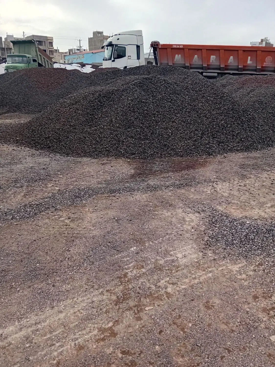 پوکه معدنی سبک|مصالح و تجهیزات ساختمان|معمولان, |دیوار