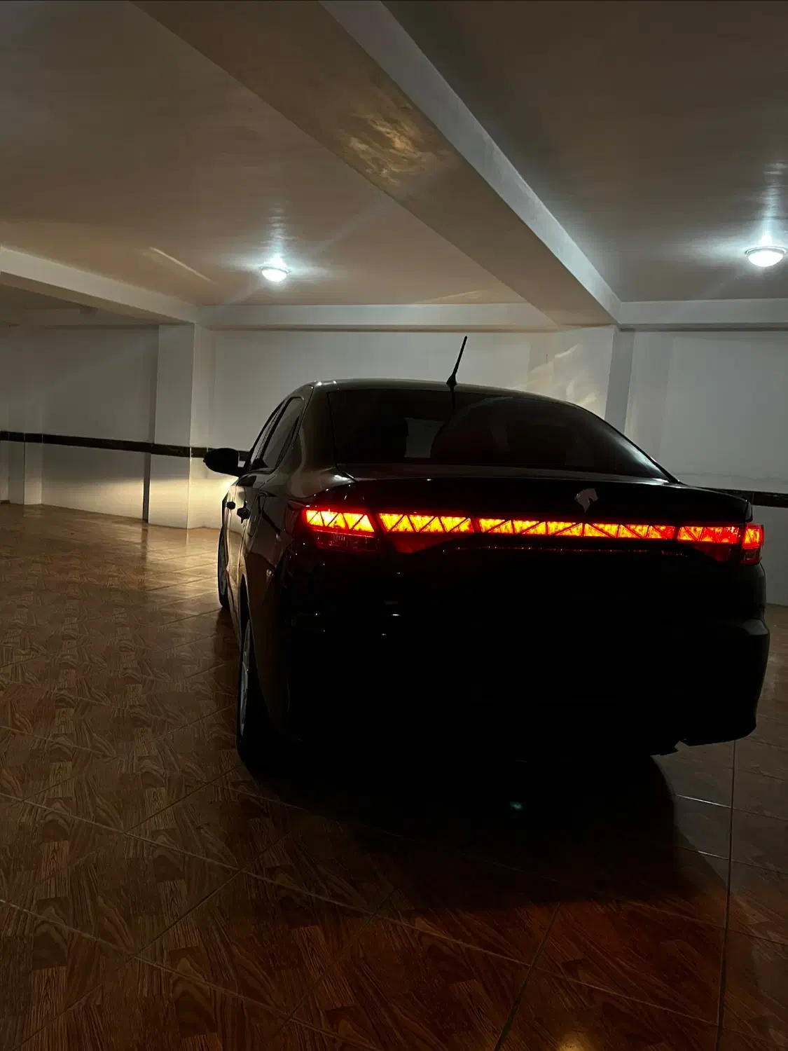 تارا V1 مشکی آبنوس 1402|خودرو سواری و وانت|زنجان, |دیوار