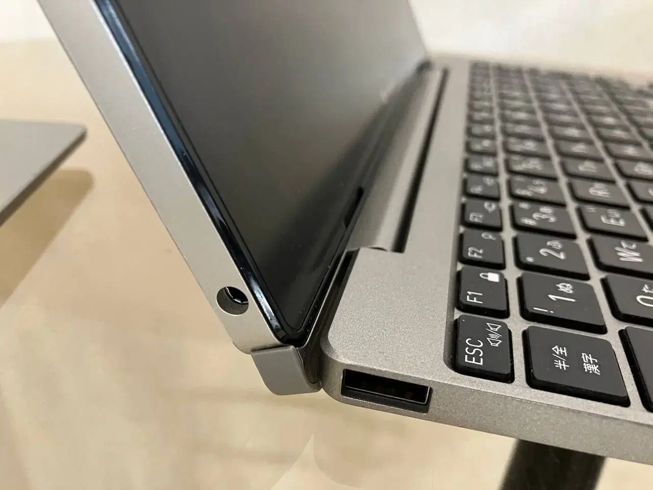 تبلت ویندوزی لپ تاپشو توشیبا فول تاچ اصل ژاپن|تبلت|شیراز, آبیاری|دیوار