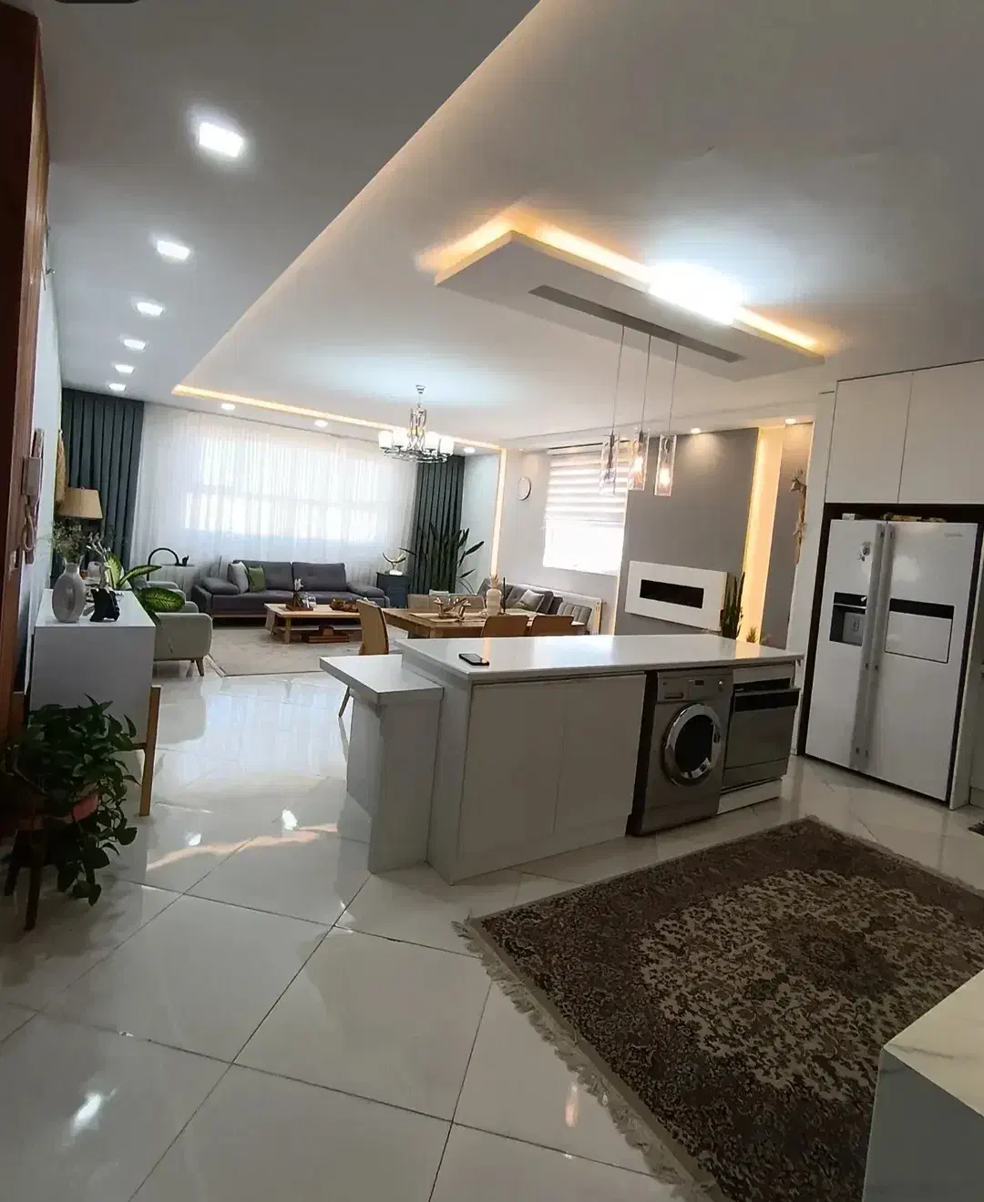 95متر/دوخ/فول امکانات/به شدت خوش نقشه/روبه افتاب|فروش آپارتمان|تهران, جنت‌آباد جنوبی|دیوار