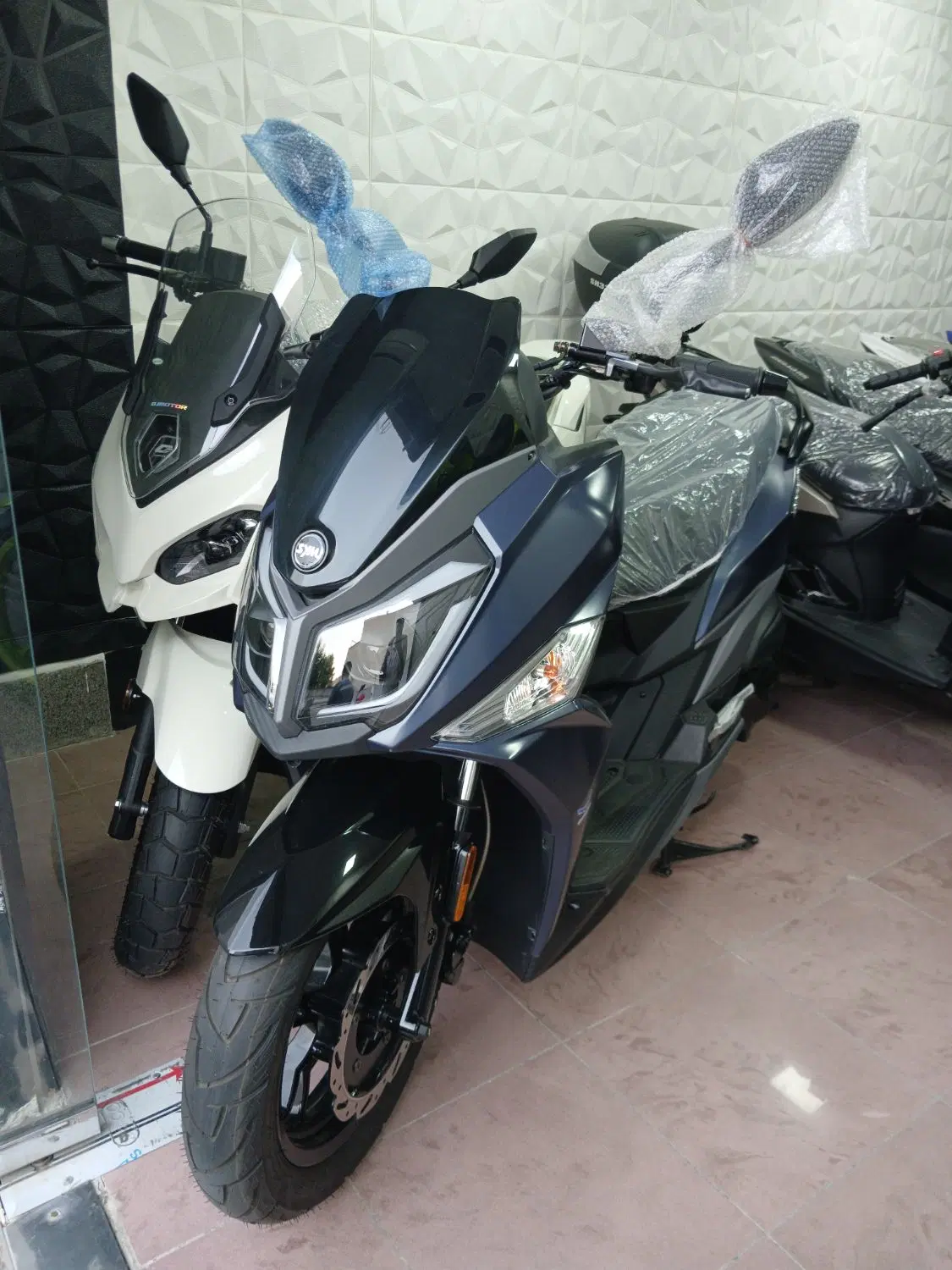 sym j200|موتورسیکلت|کرج, مهرویلا جنوبی|دیوار