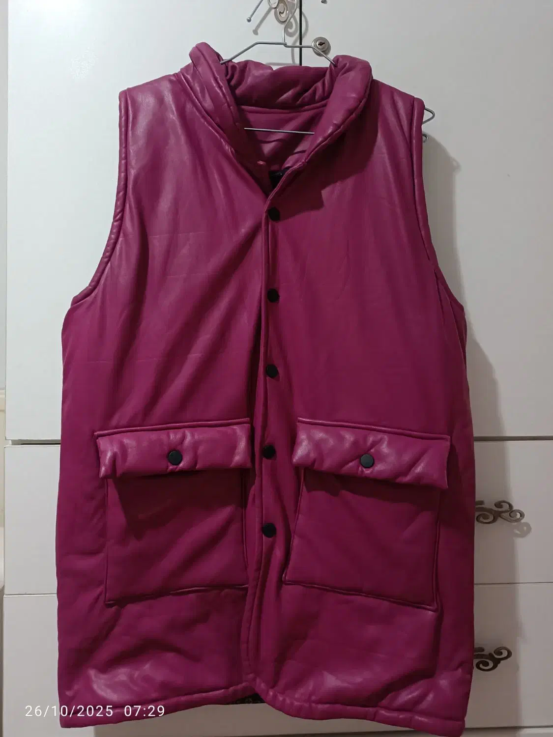 لباس|لباس|محمدیه-قزوین, |دیوار