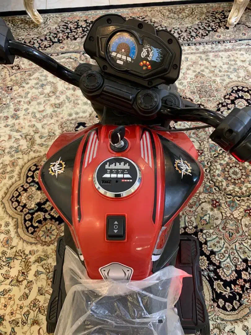 موتور کودک بنلی|اسباب‌بازی بچه|تهران, پرستار|دیوار