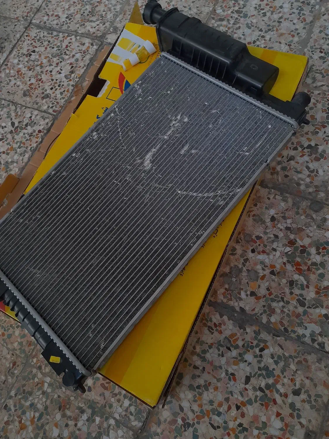 میدرنج ساووی و رادیات سمند. پژو|قطعات یدکی و لوازم جانبی|کرمانشاه, |دیوار