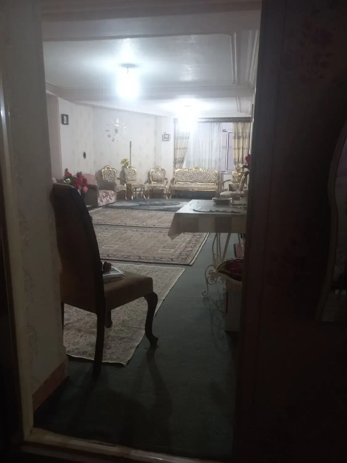 اندیشه شقایق طبقه۳|فروش آپارتمان|تبریز, |دیوار