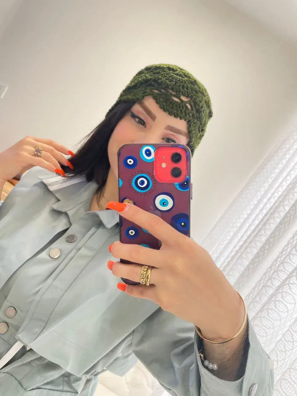 کلاه|لباس|فردیس, فردیس|دیوار