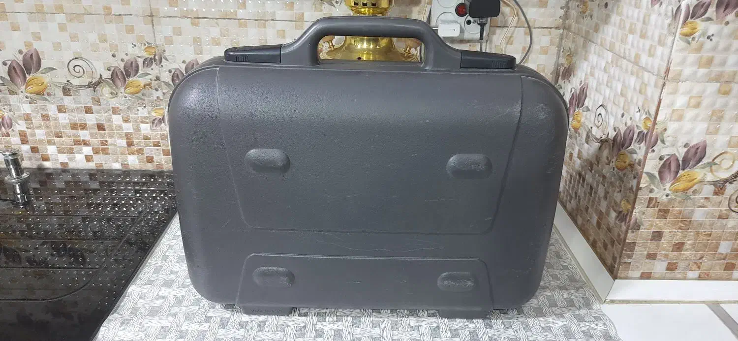 دوربین های عکاسی و فیلمبرداری قدیمی کلکسیونی|دوربین عکاسی و فیلمبرداری|مشکیندشت, |دیوار