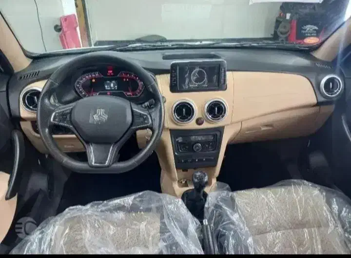 اطلس مدل ۱۴۰۴ خشک|خودرو کلاسیک|بروجرد, |دیوار