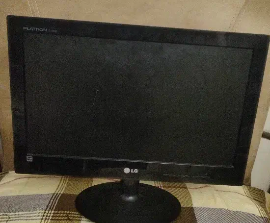 مانیتور ال جی|رایانه رومیزی|تهران, منیریه|دیوار