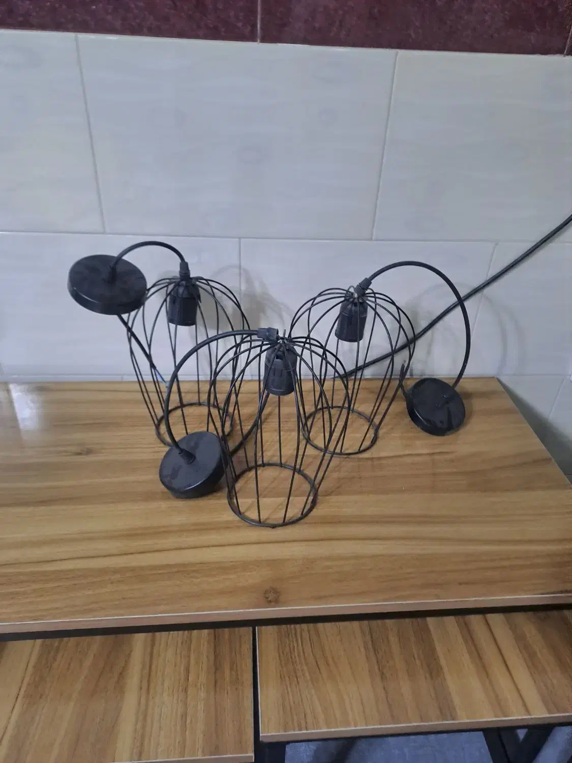 ۳ عدد لوستر|لوستر و چراغ آویز|بروجرد, |دیوار