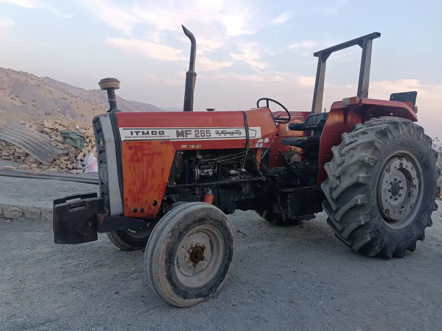 فروش فوری فرگوسن مدل 82|خودرو سنگین|فیروزآباد, |دیوار