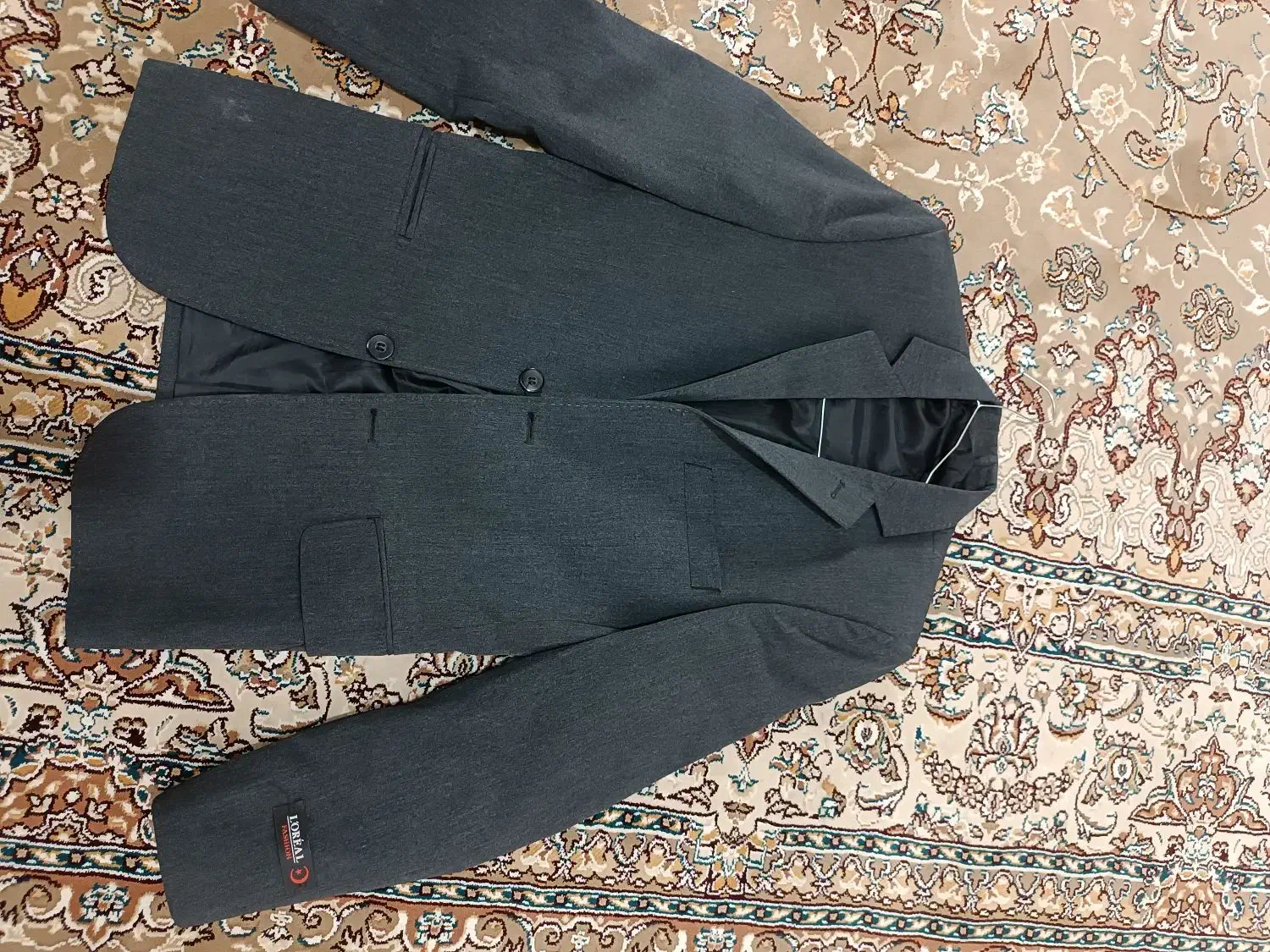 کت در حد نو|لباس|سربیشه, |دیوار