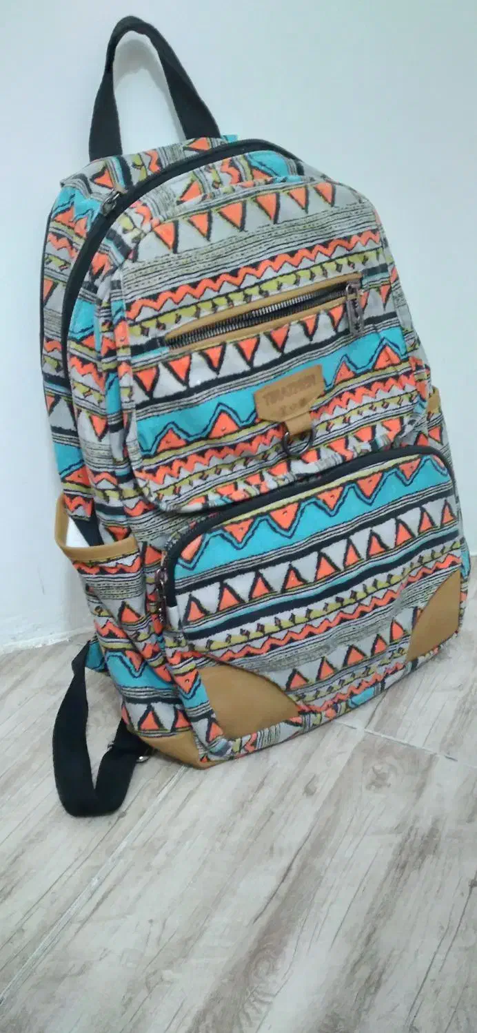 کوله پشتی دانشگاه و مدرسه|کیف، کفش، کمربند|قزوین, |دیوار