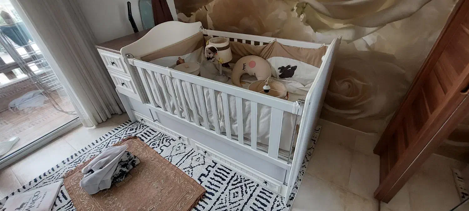 تخت کودک به همراه آکسسوری|تخت و سرویس خواب|کرمانشاه, |دیوار