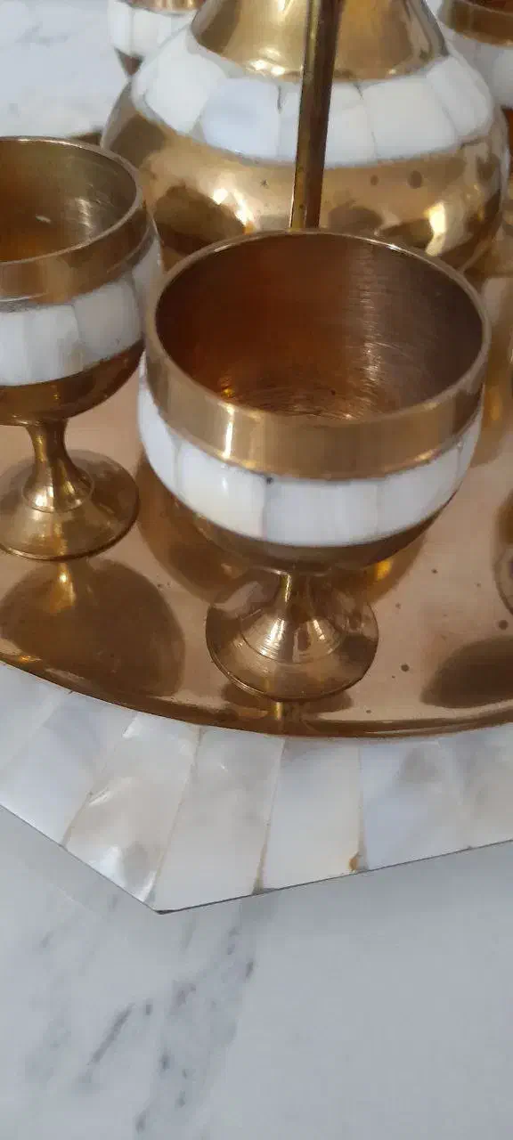 ست شرابخوری دکوری برنجی صدفکاری شده|صنایع دستی و سایر لوازم تزئینی|مرند, |دیوار