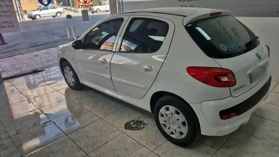 207هیدرولیک|خودرو سواری و وانت|ایلام, |دیوار