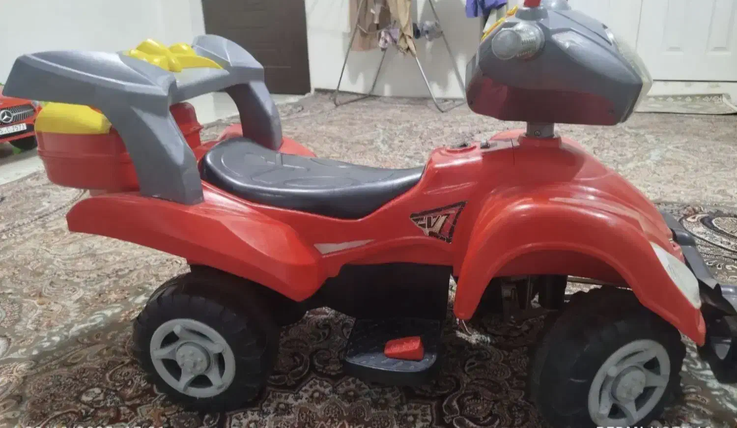 موتور شارژی|اسباب‌‌بازی|پرند, فاز ۵|دیوار