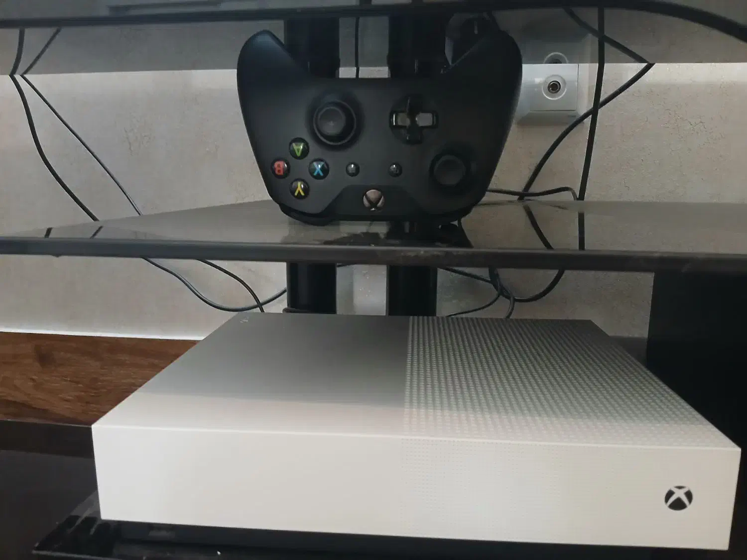 ایکس باکس وان اس درحد نو|کنسول، بازی ویدئویی و آنلاین|زنجان, |دیوار