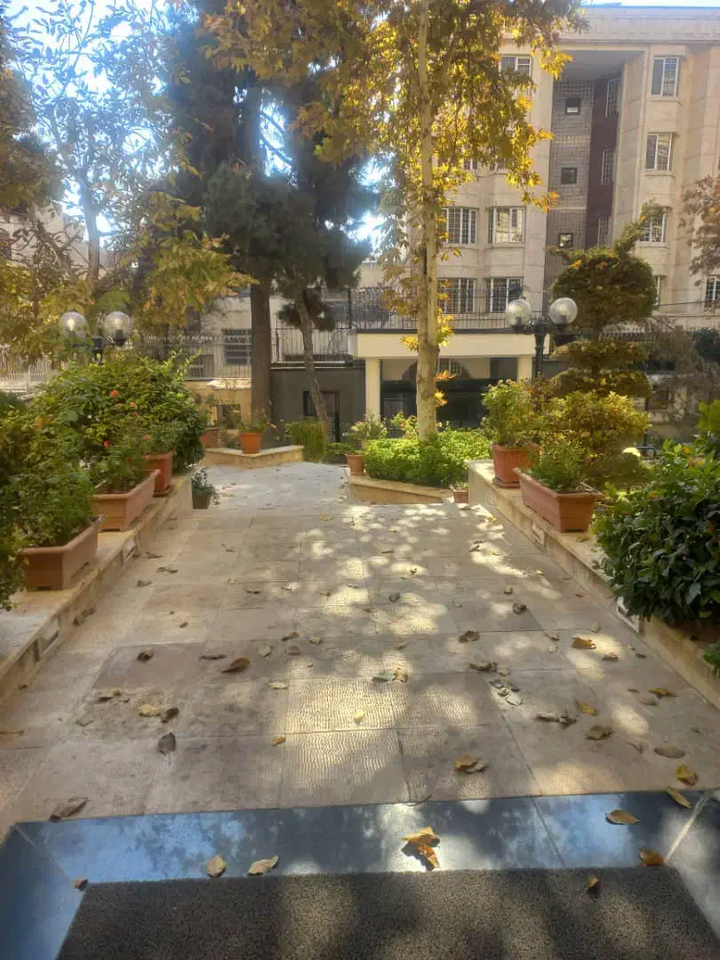 ۳۵۰ متر زعفرانیه چهار خواب دو مستر