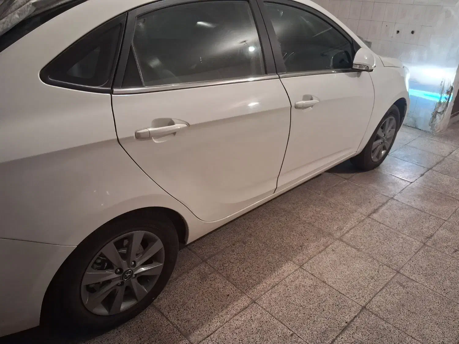 جک j4 مدل ۱۴۰۲ سفید|خودرو سواری و وانت|تهران, امام زاده عبدالله|دیوار