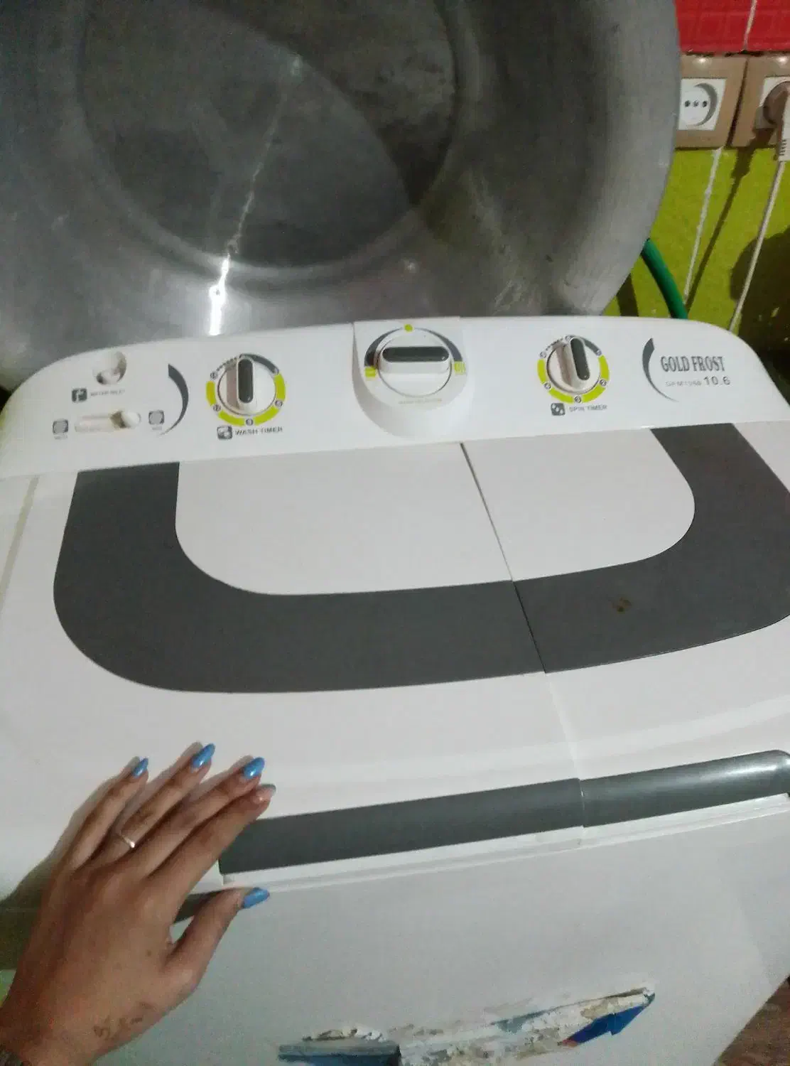 ماشین لباسشویی دوقلو ۱۰کیلویی نونو|ماشین لباسشویی و خشک‌کن لباس|نرماشیر, |دیوار