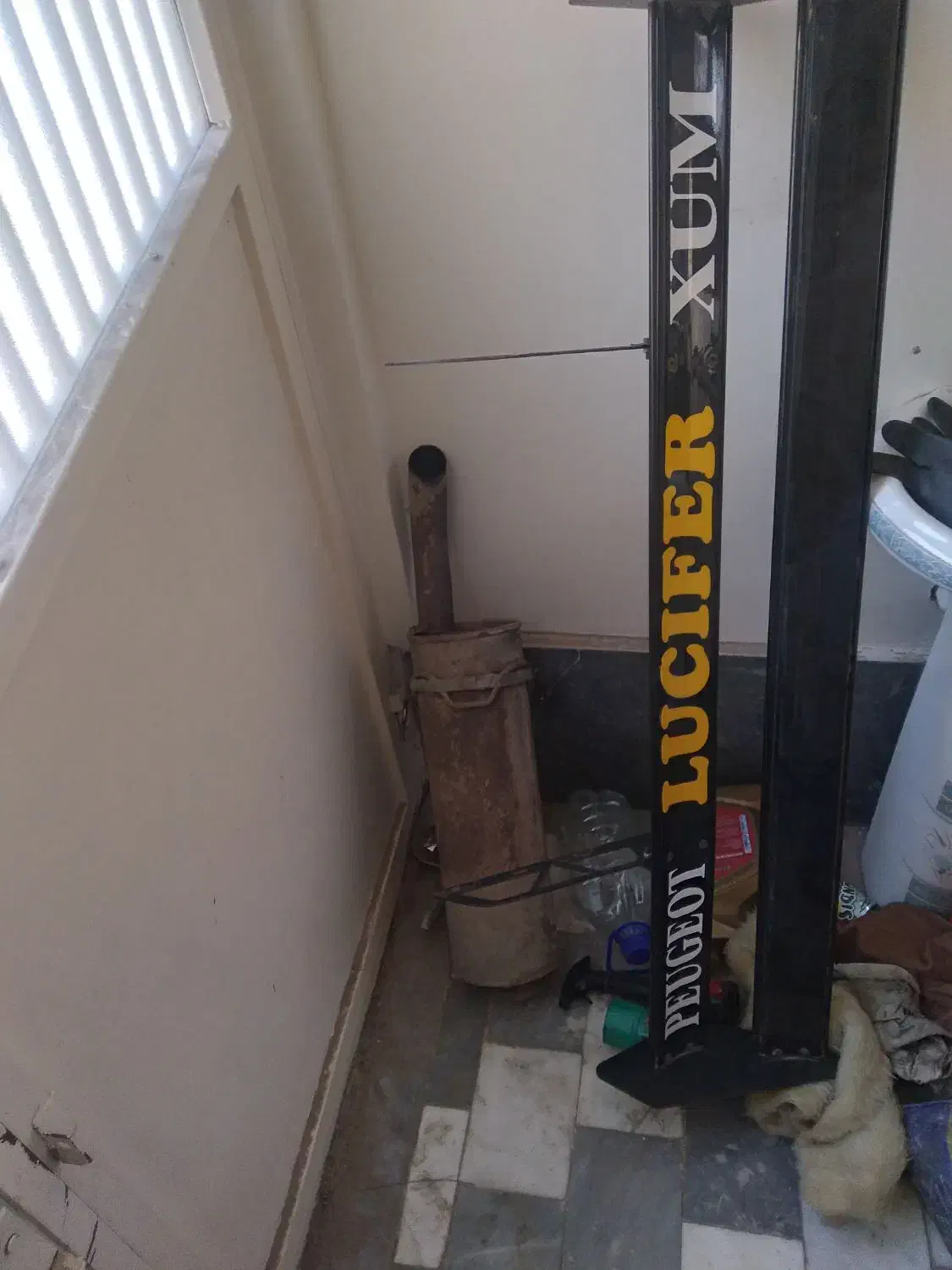 اگزوز بلوچی|قطعات یدکی و لوازم جانبی|اهر, |دیوار