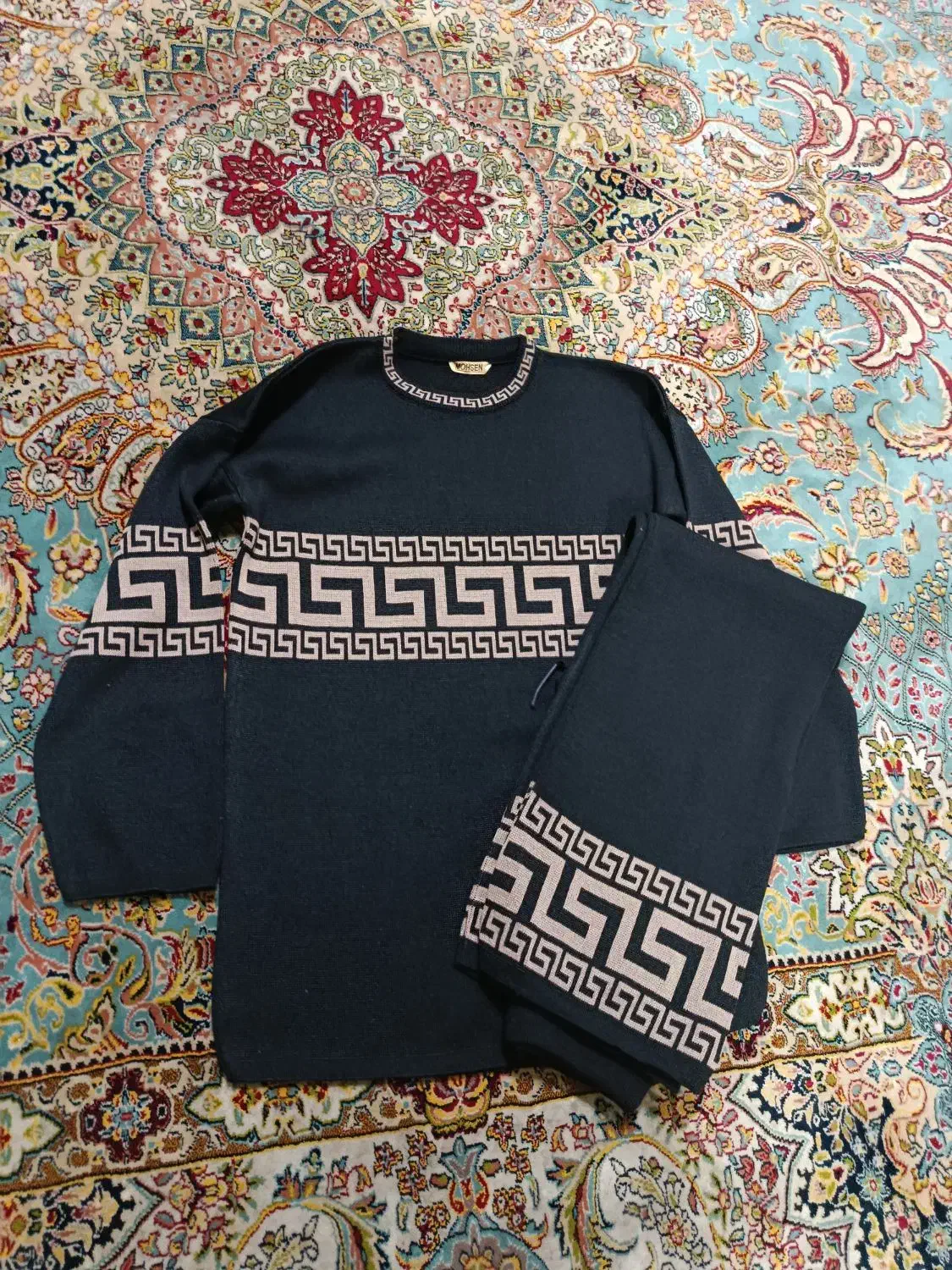 قیمت دومیلیون خریدم یک میلیون شیصد میدم نو نو هست|لباس|قهستان, |دیوار