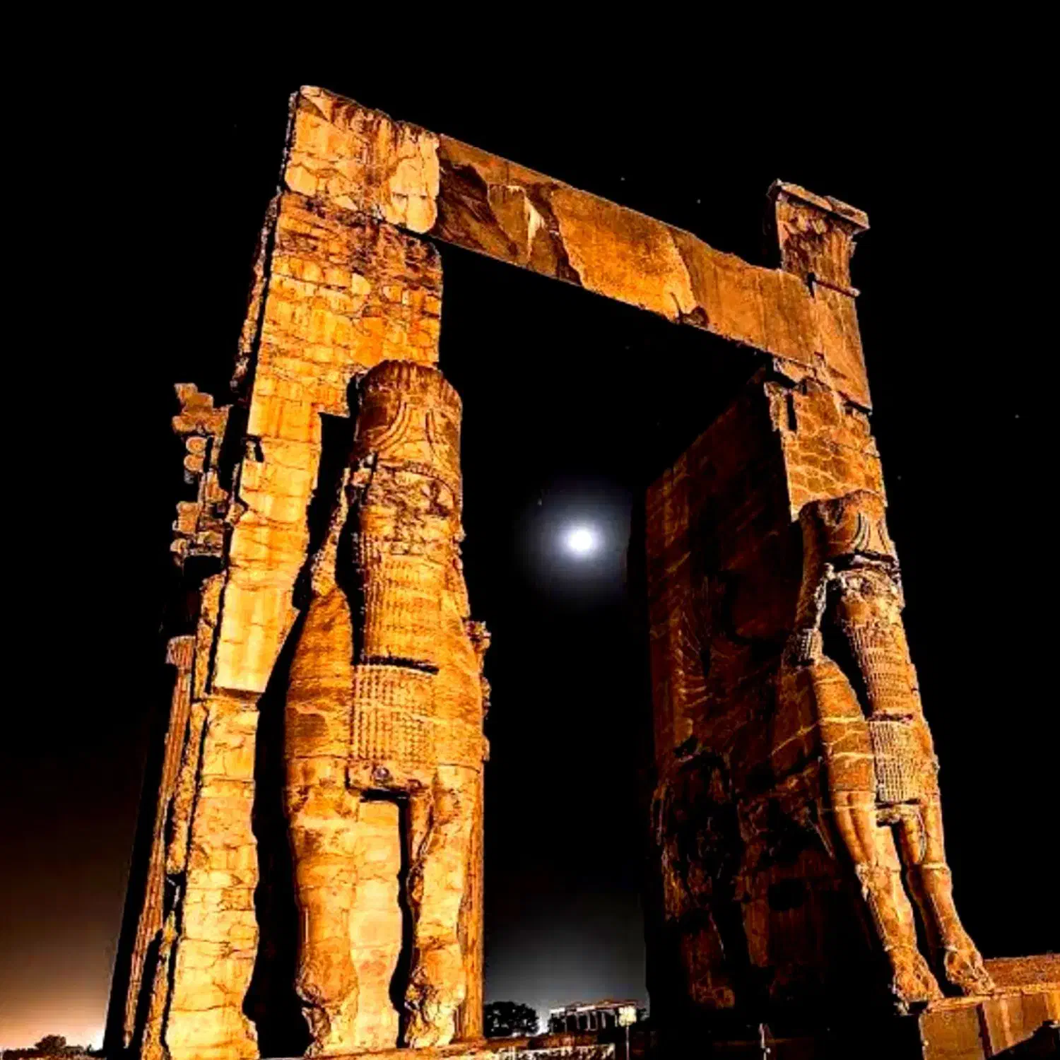 تور شیرازگردی ۱۷ دی ماه حرکت از رشت و تهران|تور و چارتر|رشت, دیلمان|دیوار