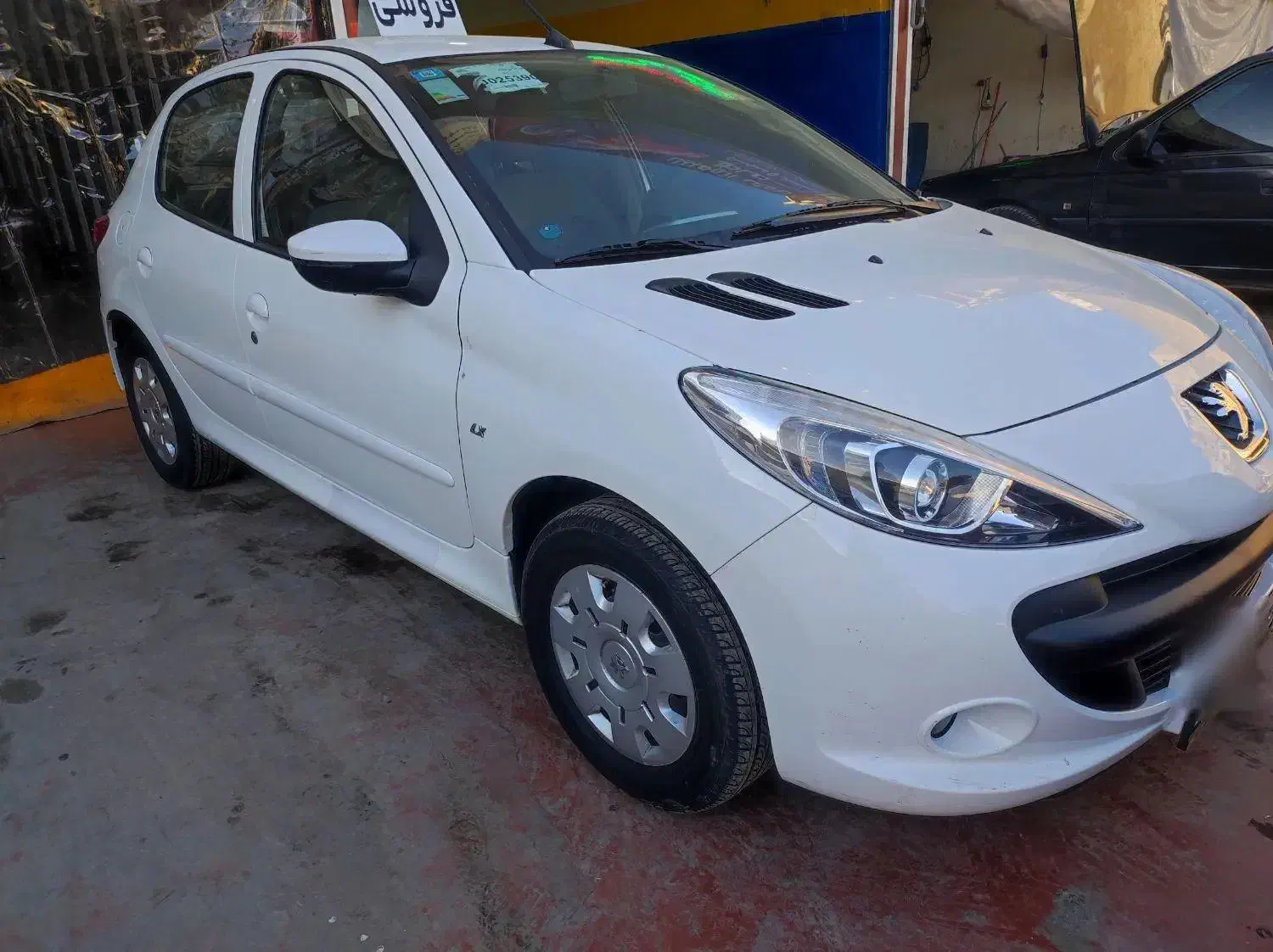 207 مدل 1402بی رنگ در حد|خودرو سواری و وانت|رودهن, |دیوار