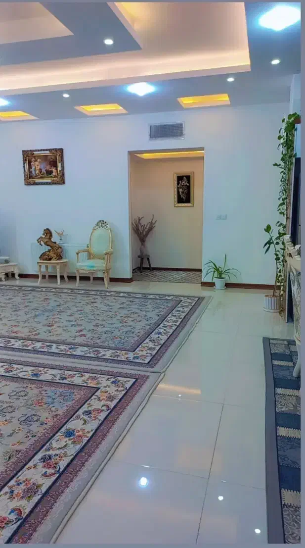 ویلایی لوکس پیشوا|فروش خانه و ویلا|قم, چهل اختران|دیوار