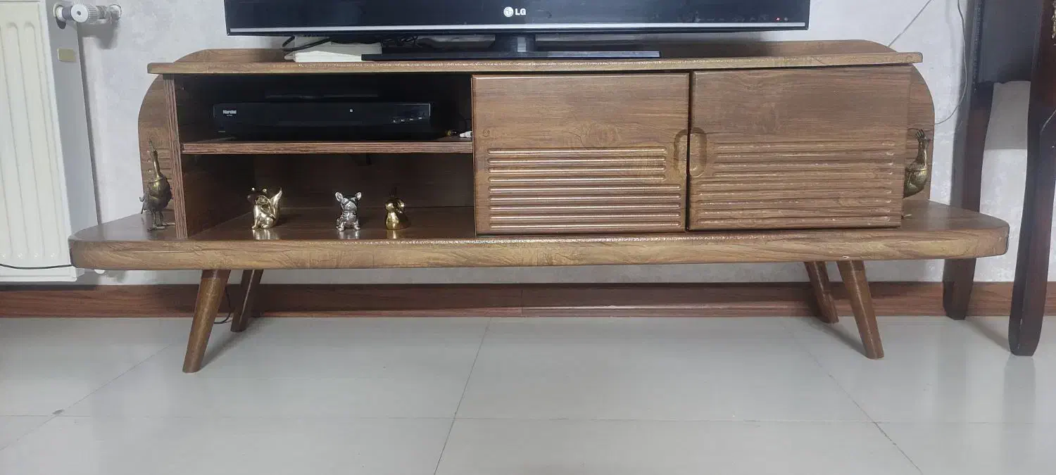 میز تلویزیون در حد نو|میز تلویزیون|مشهد, امیریه|دیوار