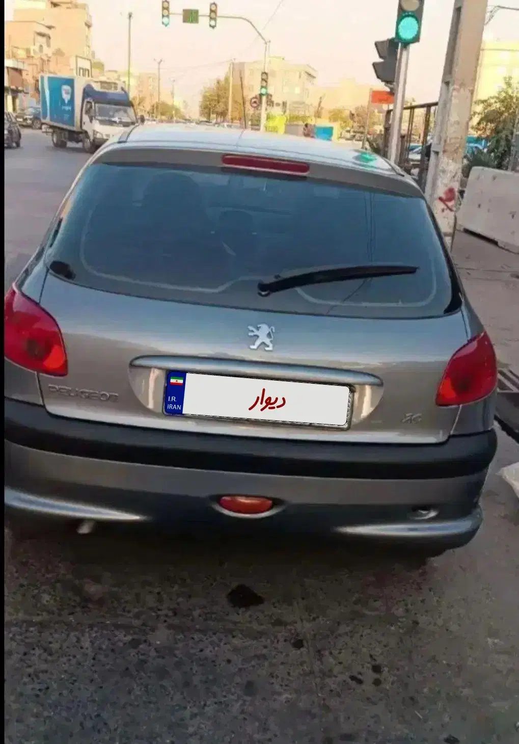 ماشین ۲۰۶|خودرو سواری و وانت|ملایر, |دیوار