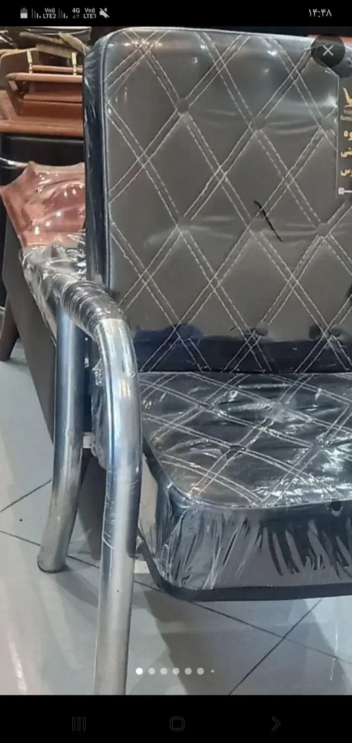 تعدادی صندلی انتطار دکمه ای به قیمت تولیدی|دفتر کار|ملارد, |دیوار