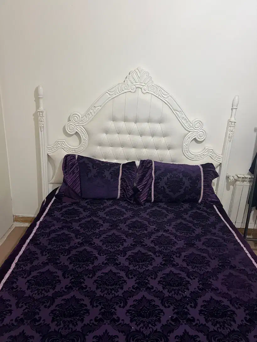 روتختی|تخت و سرویس خواب|هشتگرد, شهرک بعثت|دیوار