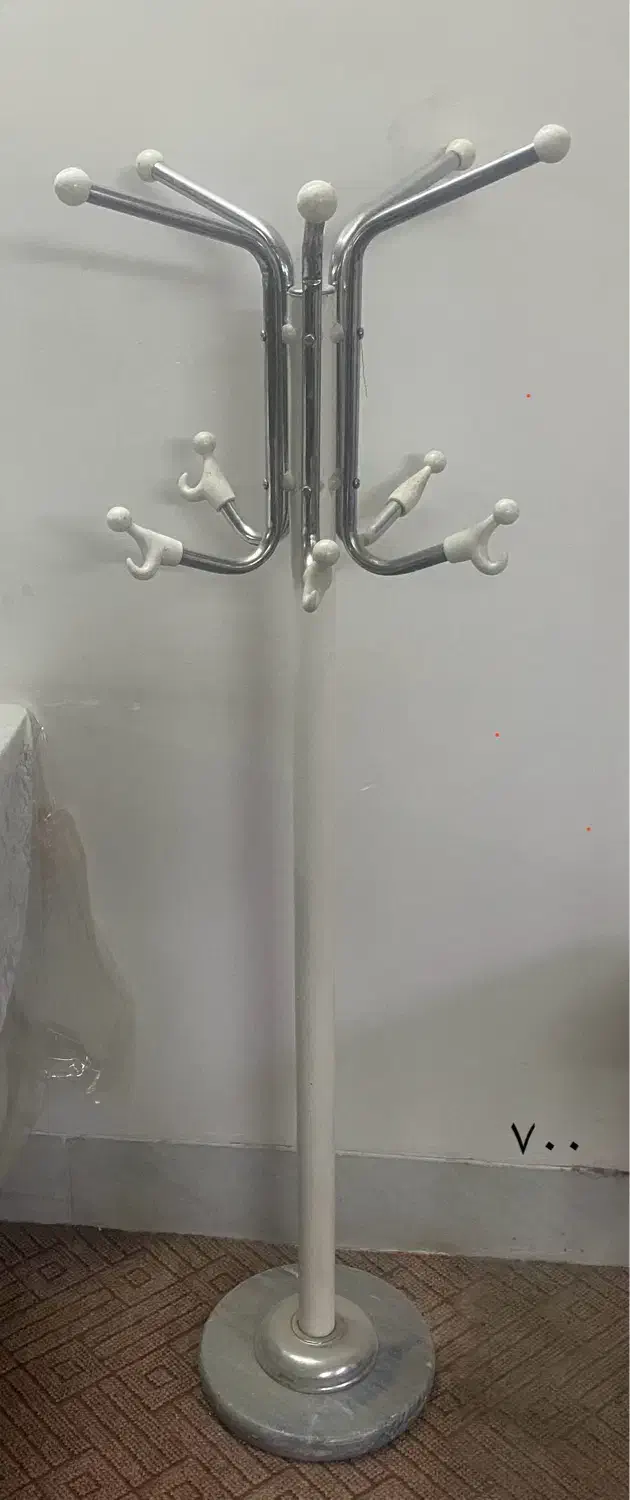 فروش زیر قیمت مقداری لوازم منزل|مبلمان خانگی و میز عسلی|یزد, |دیوار