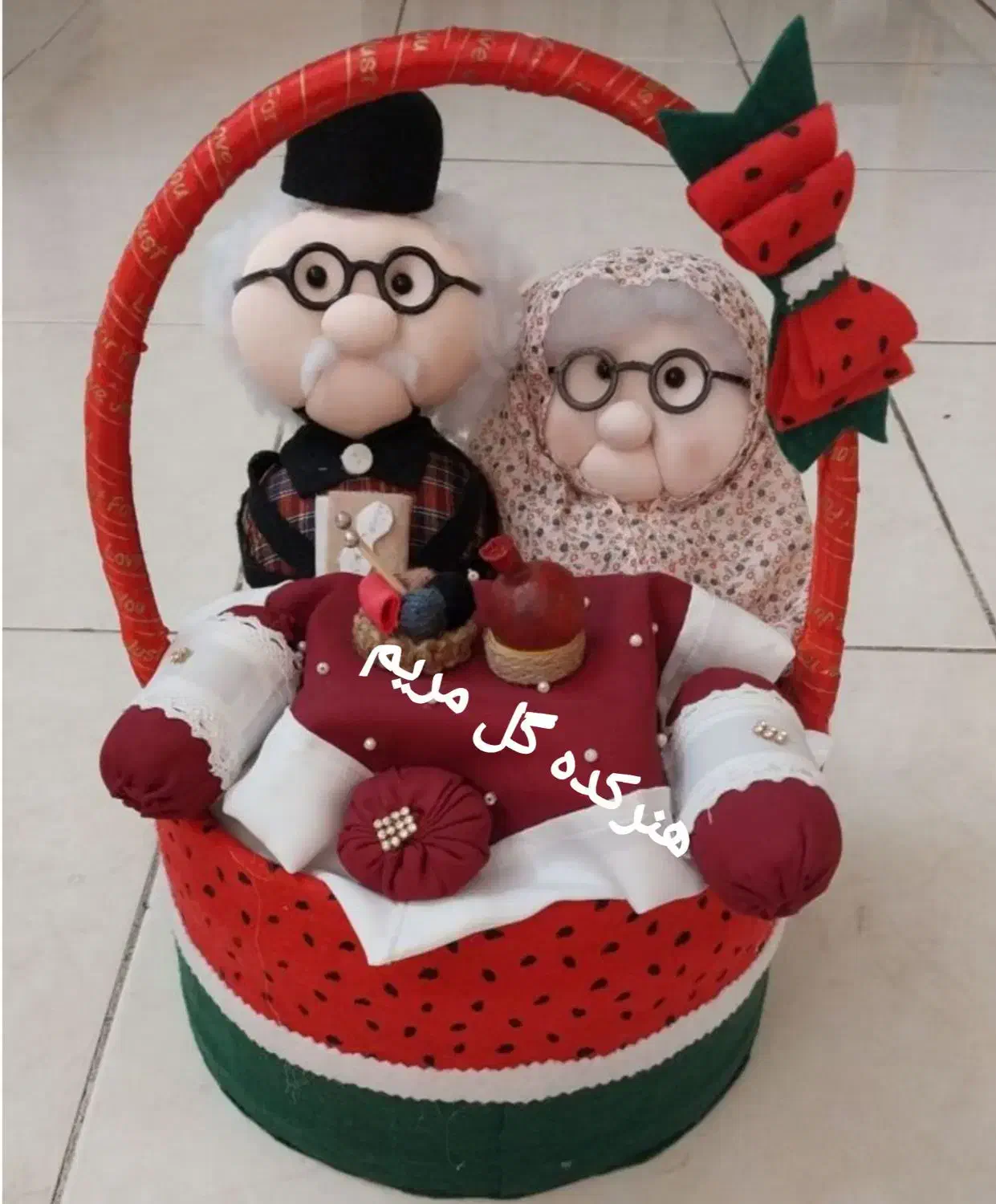 چند تکه وسایل تزئین یلدا|صنایع دستی و سایر لوازم تزئینی|اصفهان, سرچشمه|دیوار