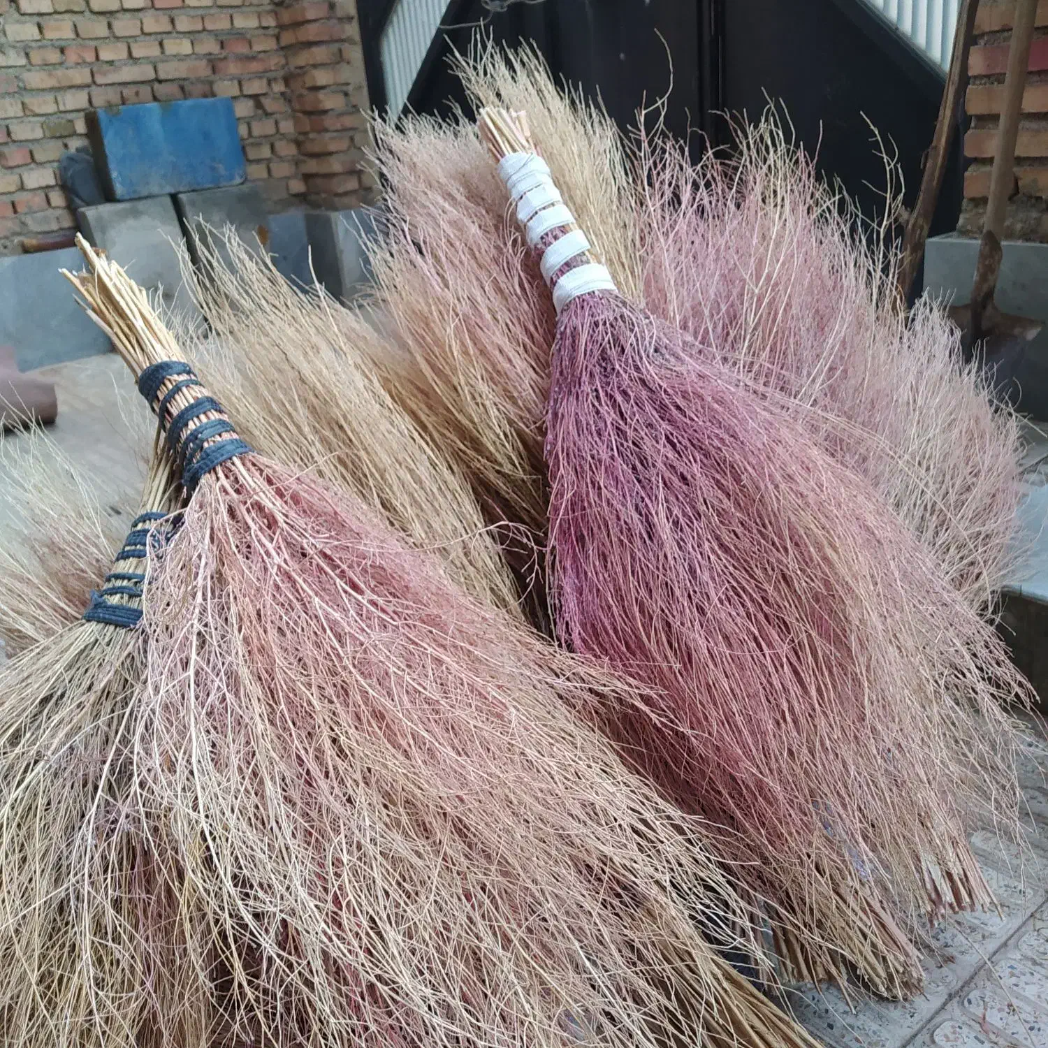 جارو|لوازم نظافت|مرند, |دیوار