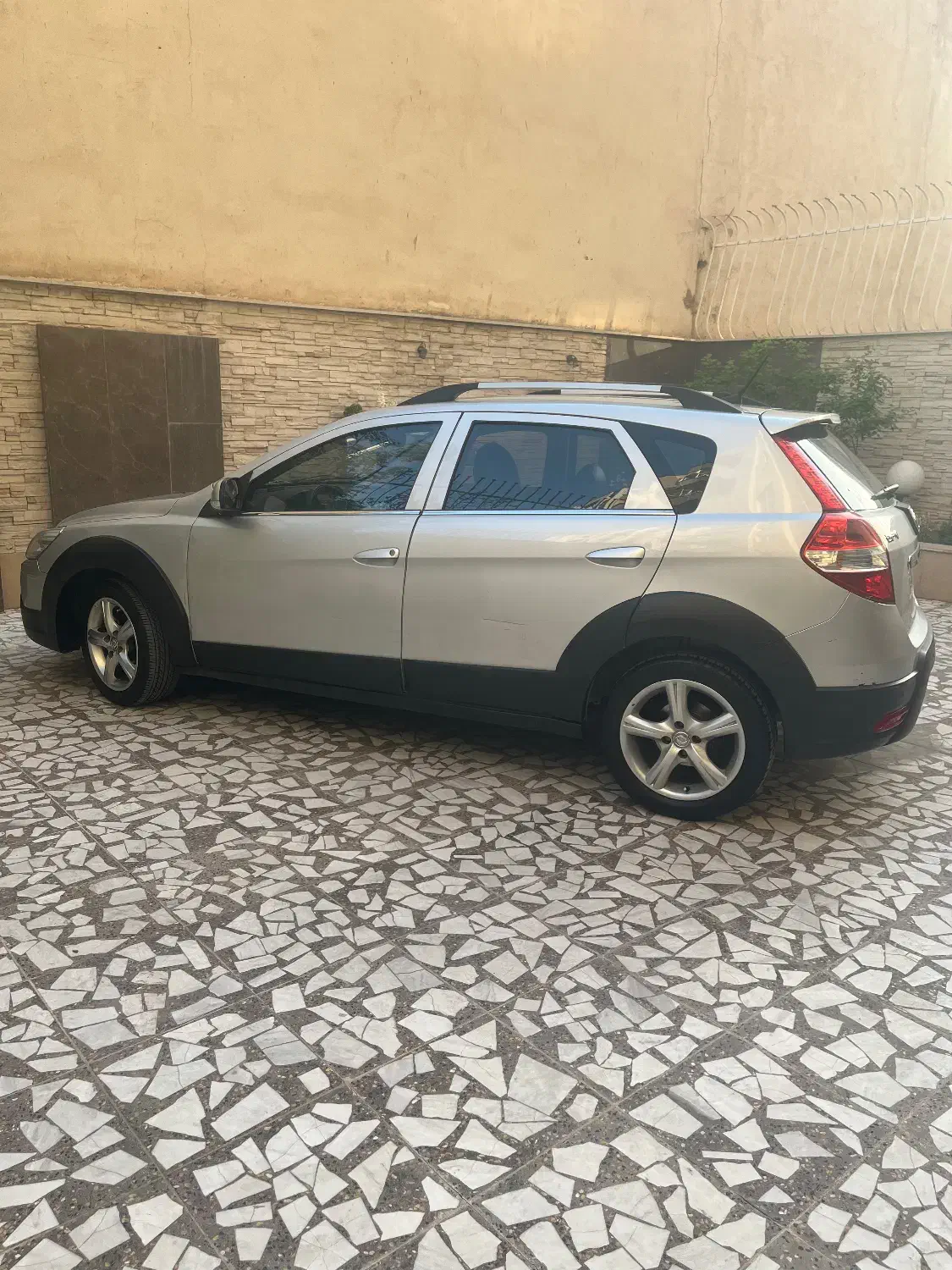 اچ سی کراس 97 سالم و درجه یک|خودرو سواری و وانت|تهران, هروی|دیوار