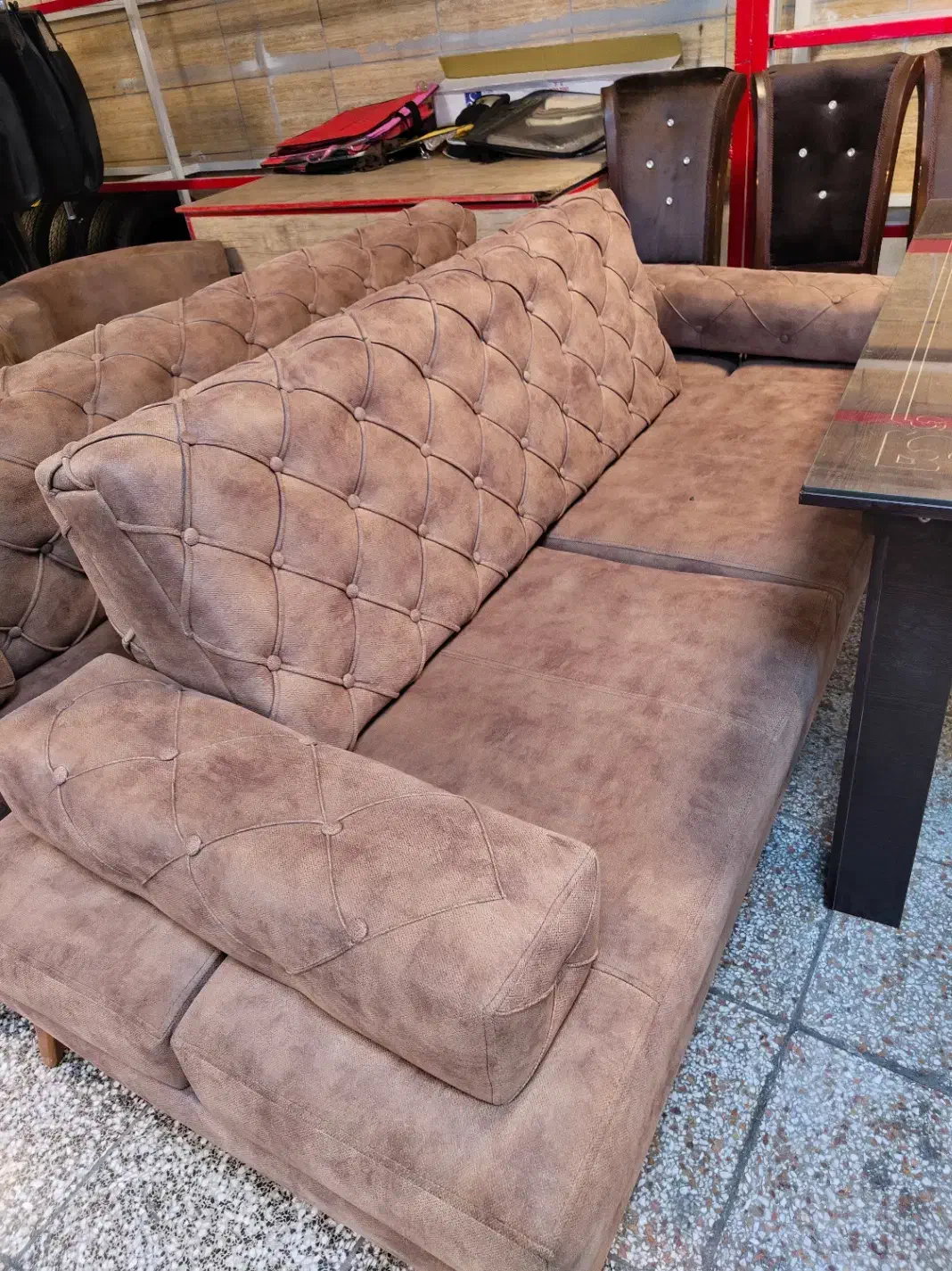 مبل|مبلمان خانگی و میز عسلی|شیراز, فخرآباد (دروازه کازرون)|دیوار